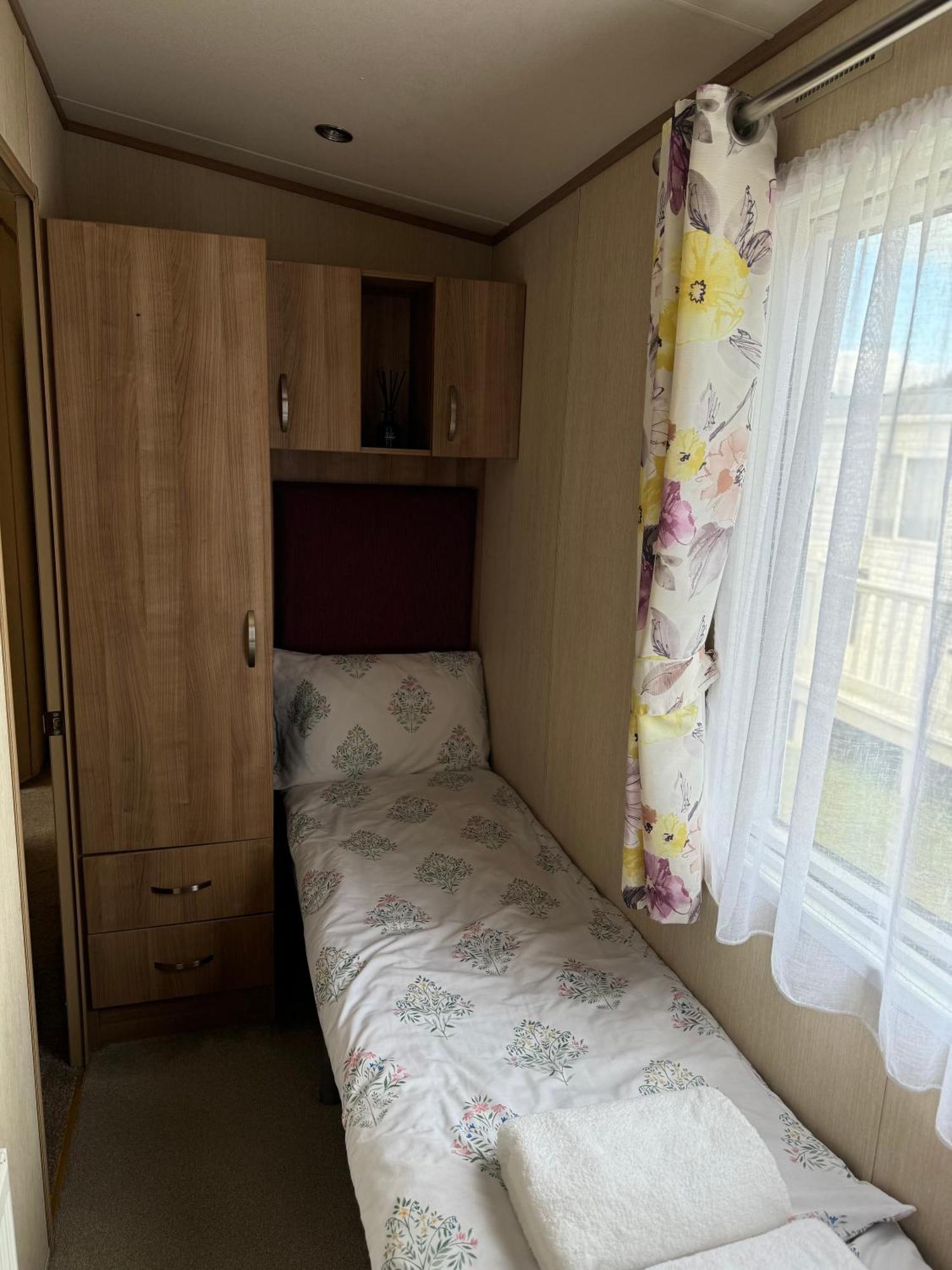 Hot Tub Retreat At Tattershall Lakes Екстер'єр фото