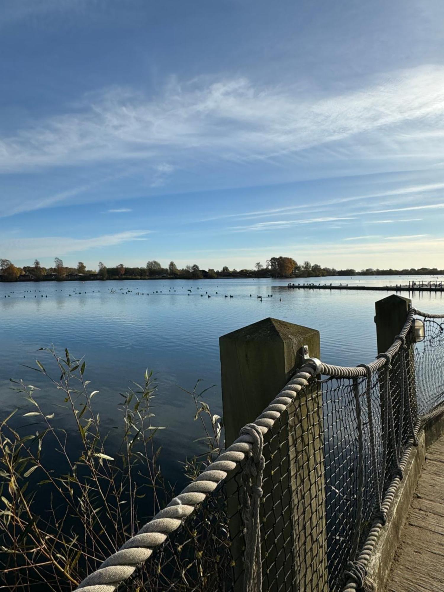 Hot Tub Retreat At Tattershall Lakes Екстер'єр фото